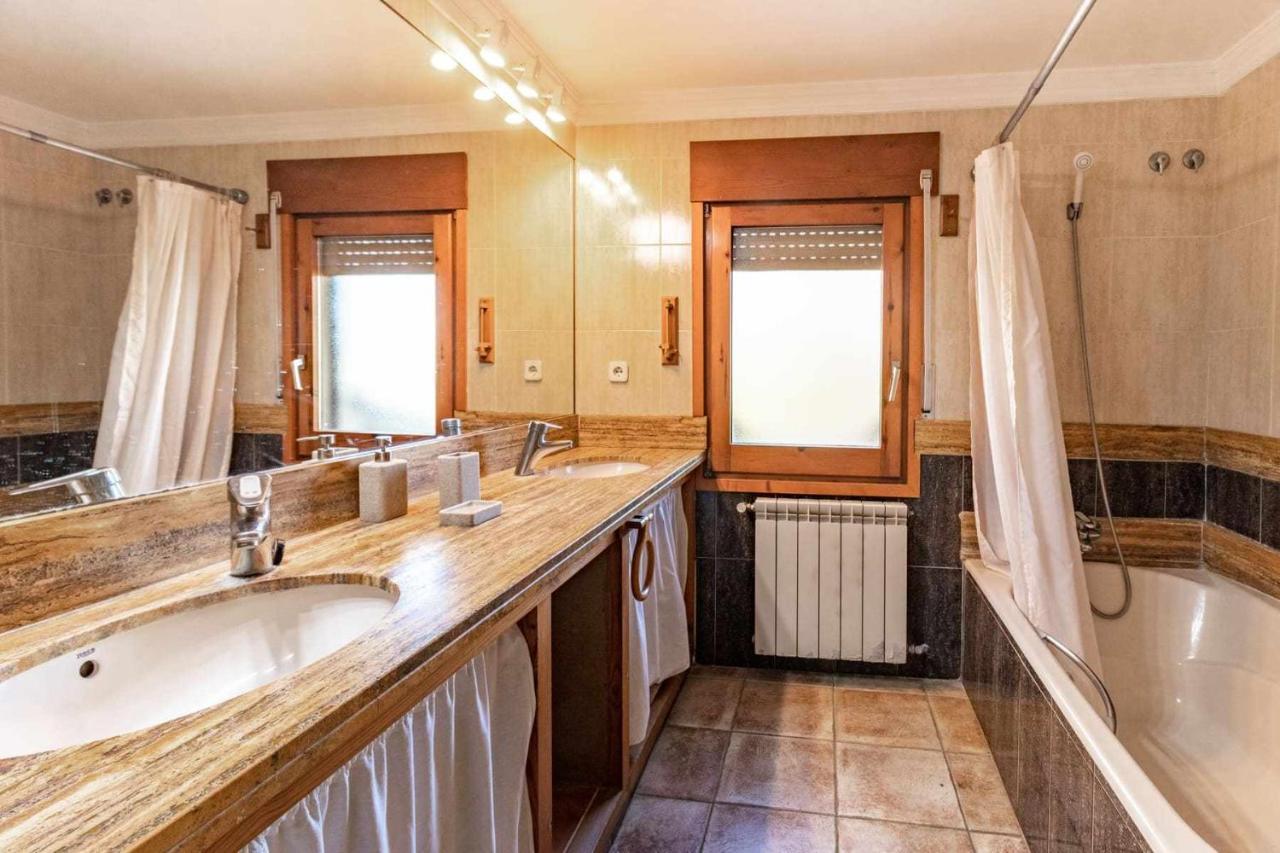 Can Salva Casa Rural En Magnifico Entorno Natural Girona Eksteriør bilde